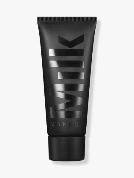 Image may contain: Bottle, and Aftershave